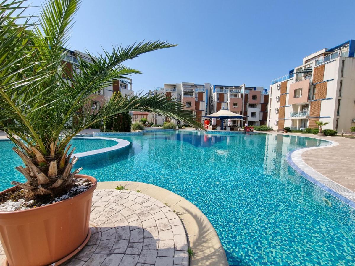 Studio Apartment With Balcony 300M From Beach Słoneczny Brzeg Zewnętrze zdjęcie