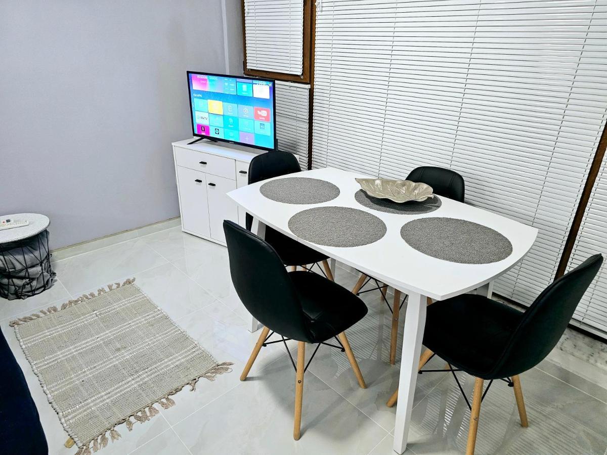 Studio Apartment With Balcony 300M From Beach Słoneczny Brzeg Zewnętrze zdjęcie