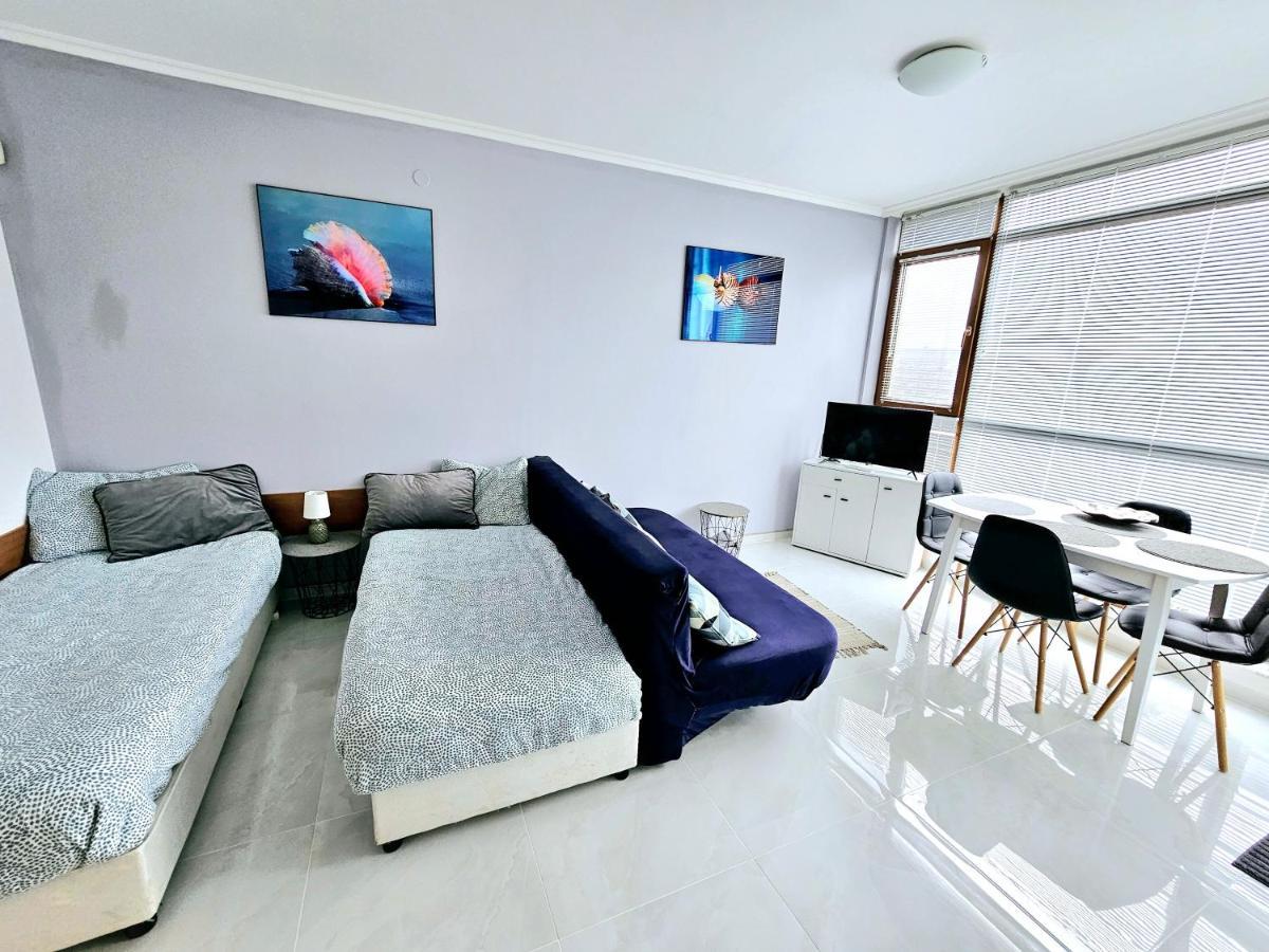 Studio Apartment With Balcony 300M From Beach Słoneczny Brzeg Zewnętrze zdjęcie